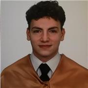 Estudiante de cuarto curso de ingeniería, donde se convive diariamente con todo tipo de matemáticas. Tengo experiencia dando clase